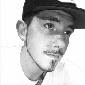 Meet your Posher, Lee